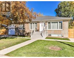 17 DORCHESTER DRIVE, Toronto, Ontario
