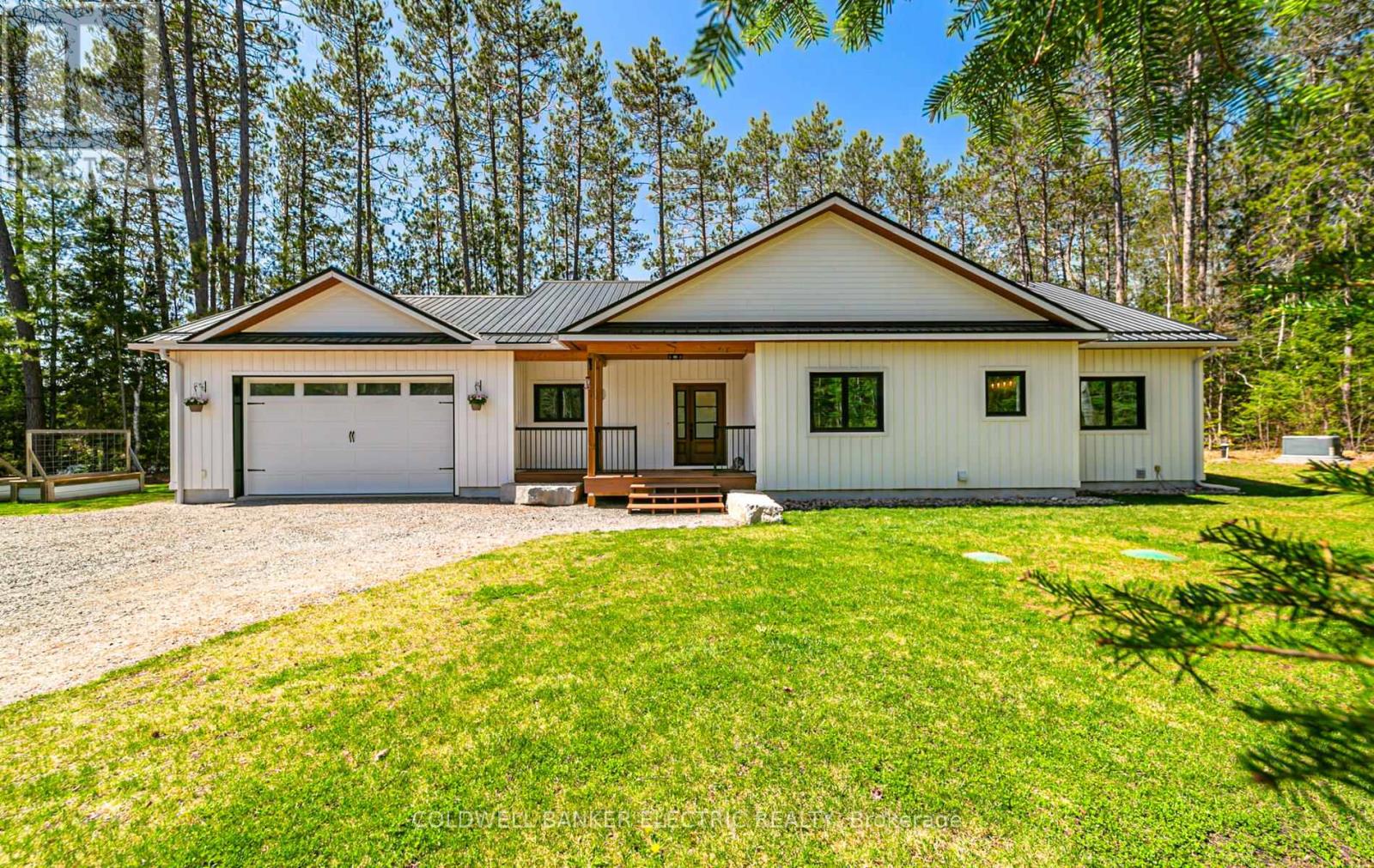 17 Ida Ho Lane, Faraday, Ontario  K0L 1C0 - Photo 3 - X12143814