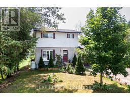 8 PINEWOOD BOULEVARD, Kawartha Lakes, Ontario