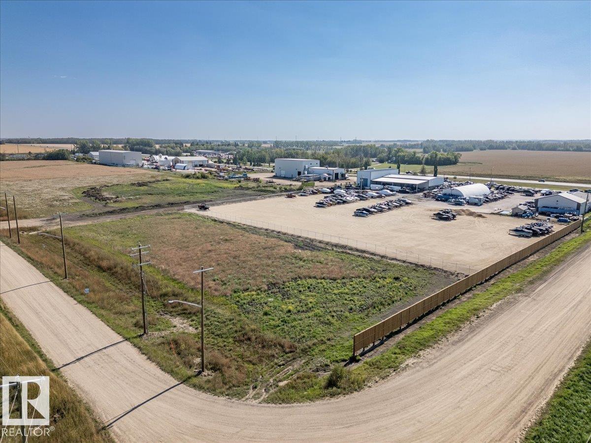 Lot 3 Block 1 Plan 2521824, Calmar, Alberta