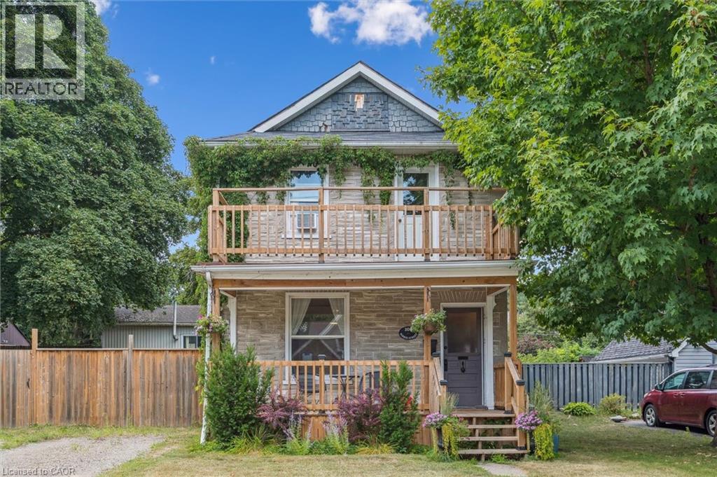 Property at 100 BARRIE Street image 2