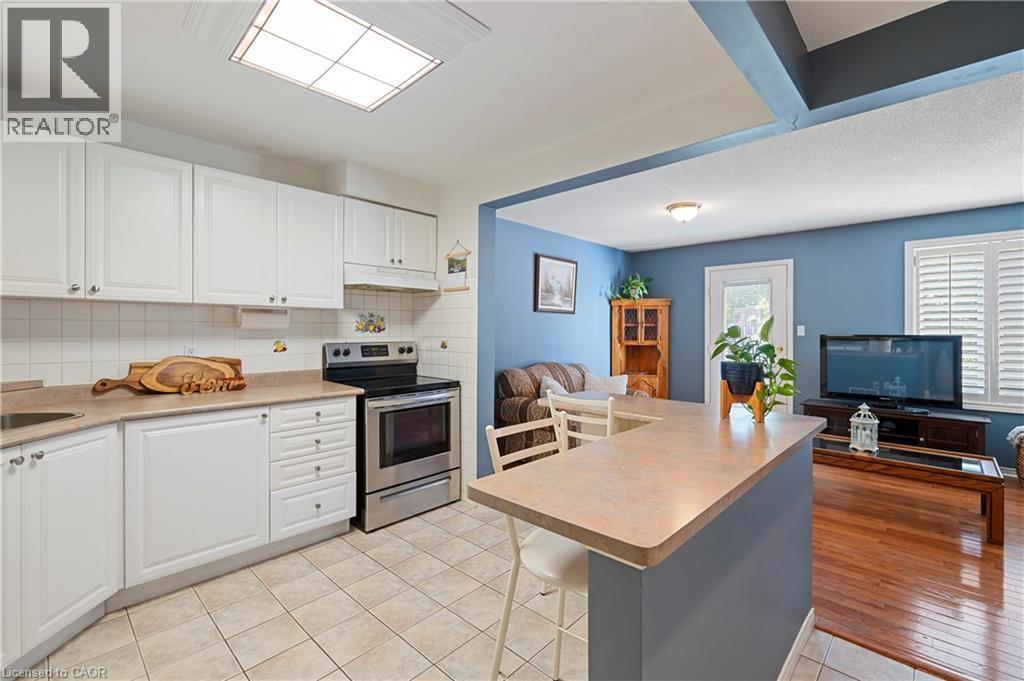 1809 Upper Wentworth Street Unit# 14, Hamilton, Ontario  L9B 2R9 - Photo 6 - 40767965