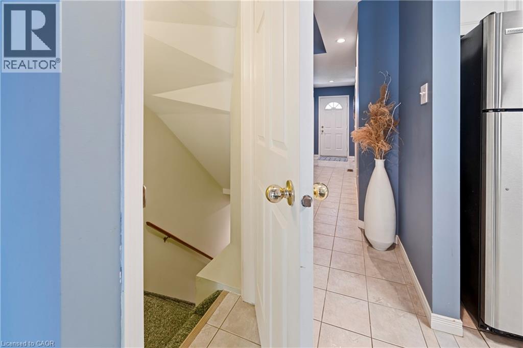 1809 Upper Wentworth Street Unit# 14, Hamilton, Ontario  L9B 2R9 - Photo 25 - 40767965