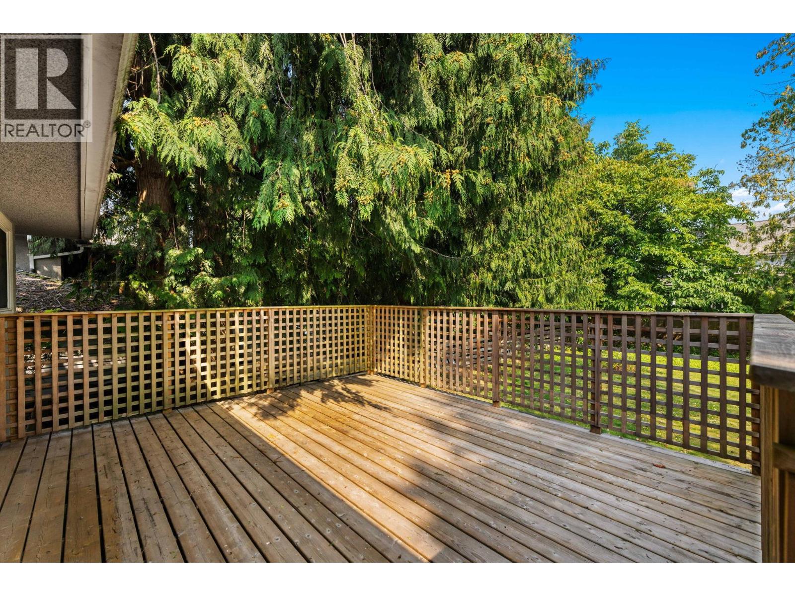 695 Newport Street, Coquitlam, British Columbia  V3J 3H7 - Photo 23 - R3043379