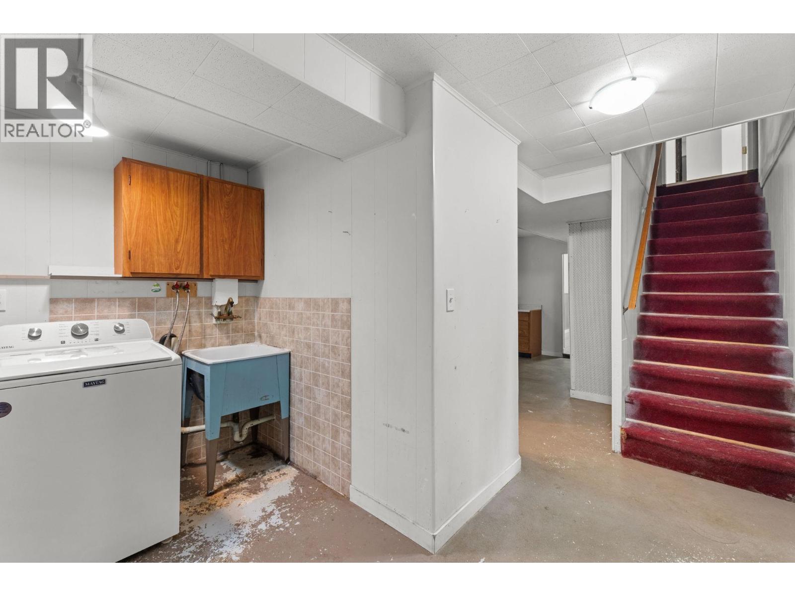 695 Newport Street, Coquitlam, British Columbia  V3J 3H7 - Photo 16 - R3043379