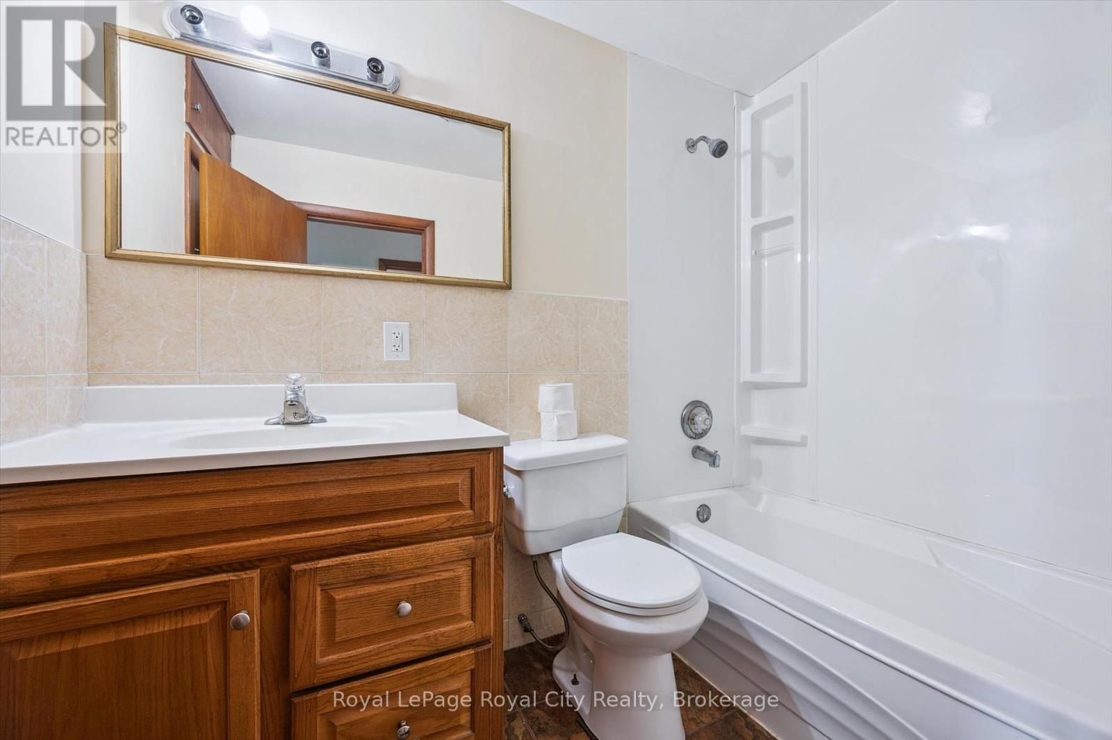 7216 Wellington County Rd 30, Guelph/eramosa, Ontario  N0B 1B0 - Photo 22 - X12391128