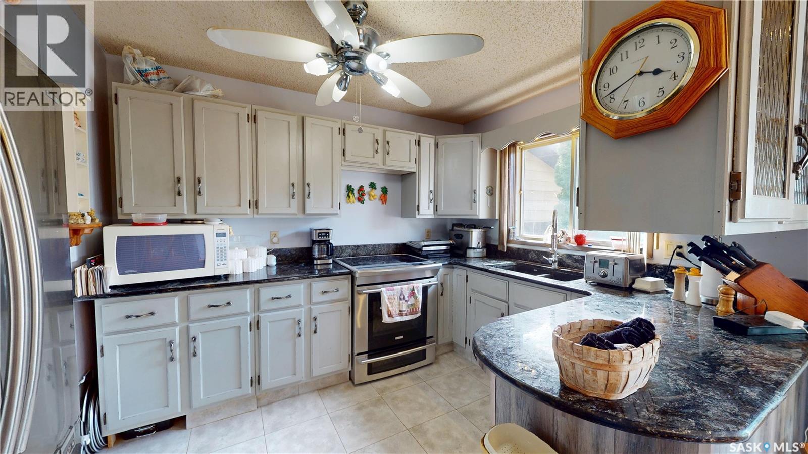170 Whitecap Crescent, Saskatoon, Saskatchewan  S7M 5C5 - Photo 6 - SK017846