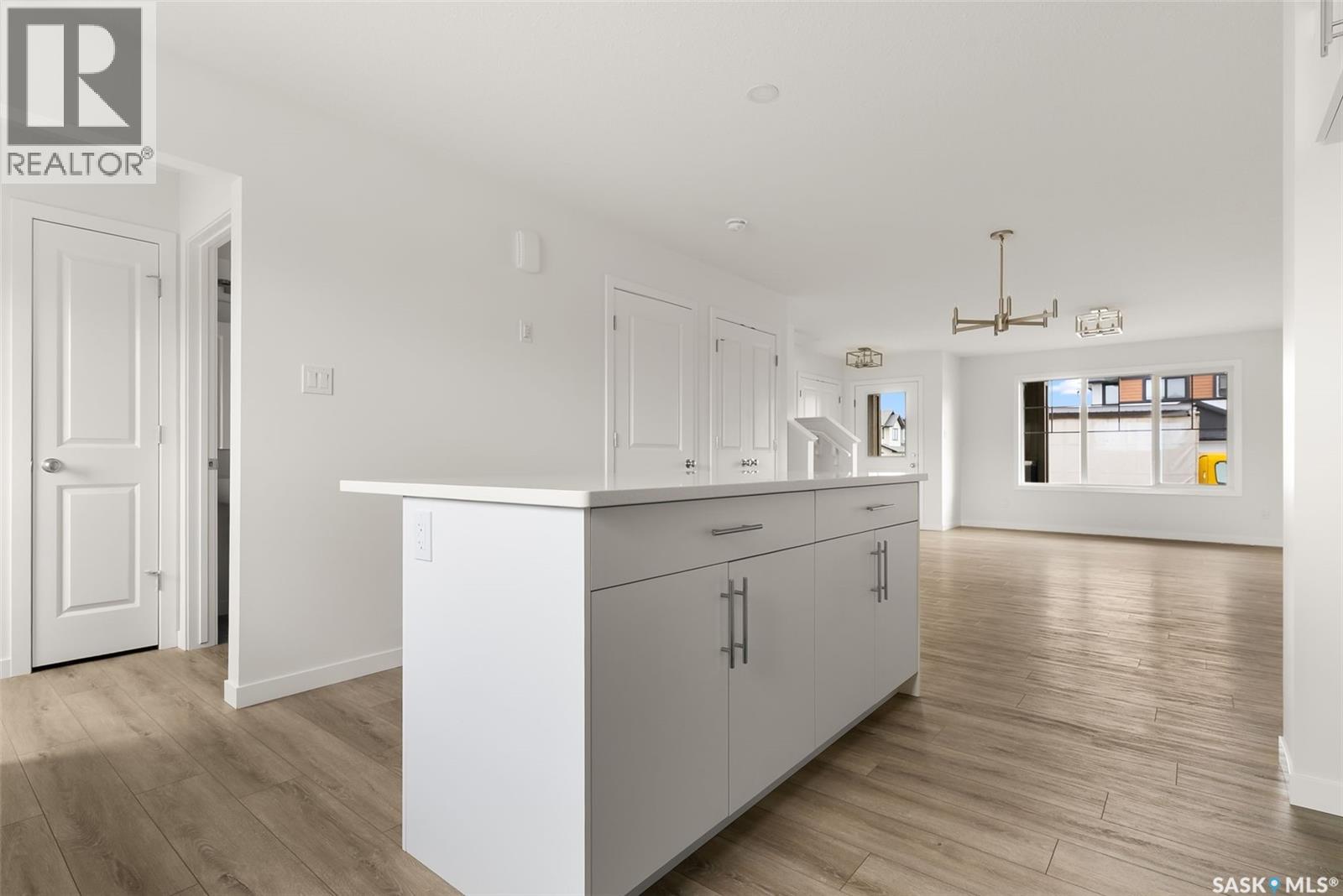5520 Nicholson Avenue, Regina, Saskatchewan  S4V 4B4 - Photo 8 - SK008583