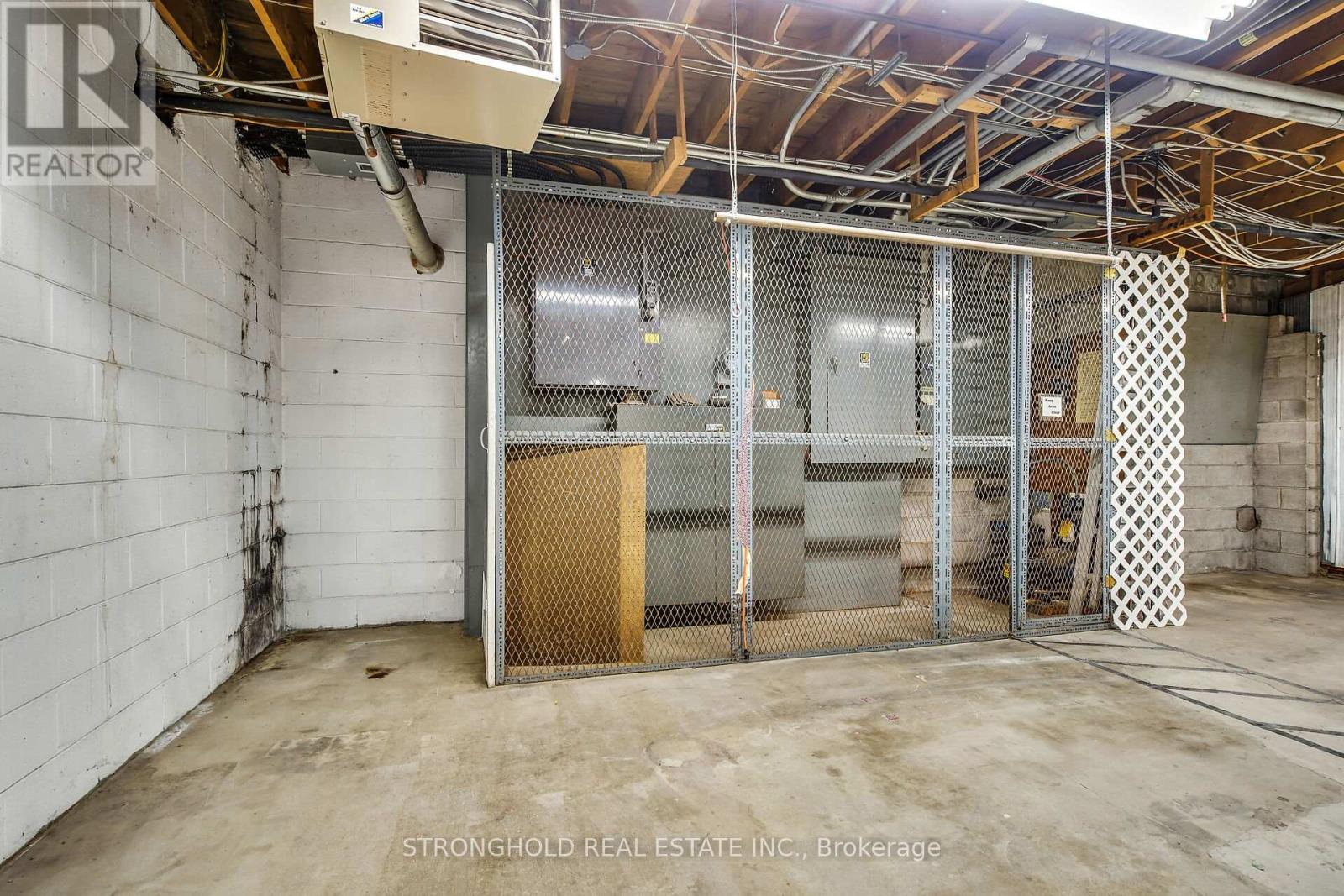 2 - 190 Huron Street, Woodstock, Ontario  N4S 7A1 - Photo 19 - X12392440