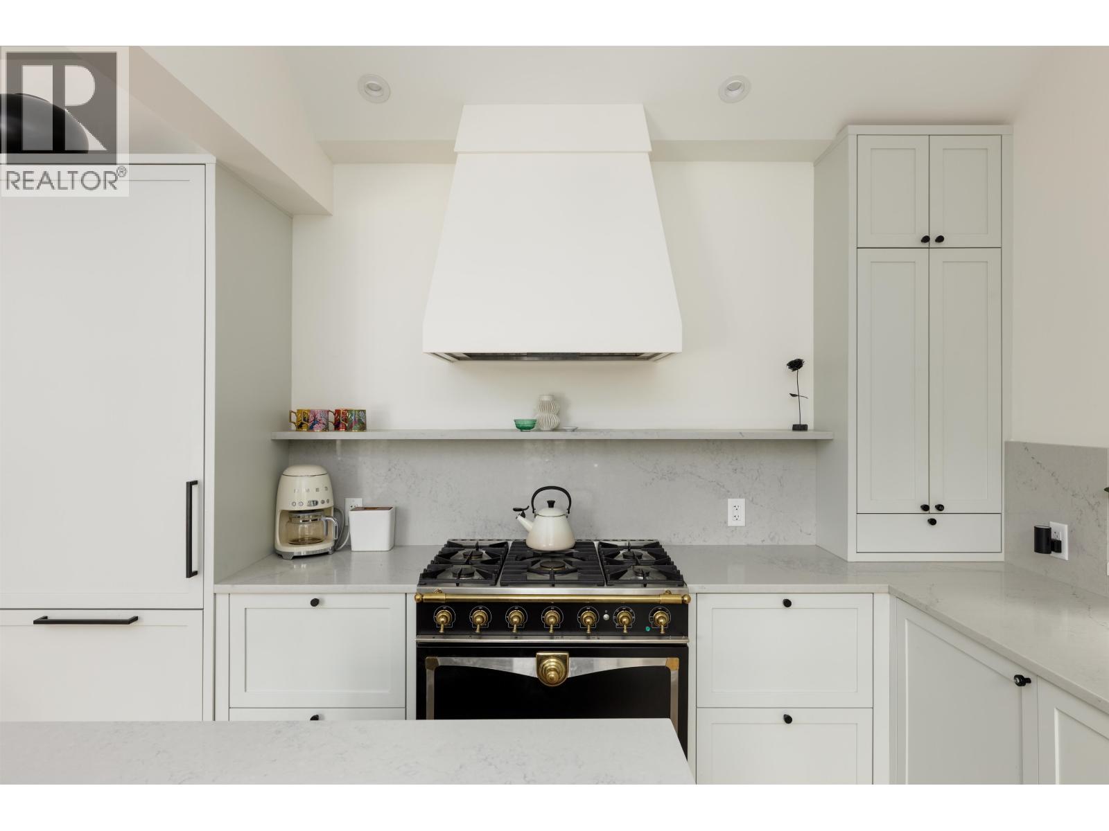 2502 W 33rd Avenue, Vancouver, British Columbia  V6N 2E6 - Photo 5 - R3045560