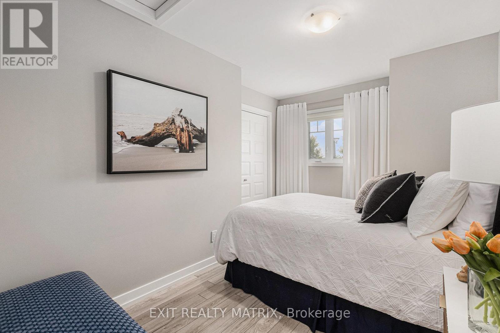 210 - 83 St Moritz Terrace, Russell, Ontario  K0A 1W0 - Photo 15 - X12392391