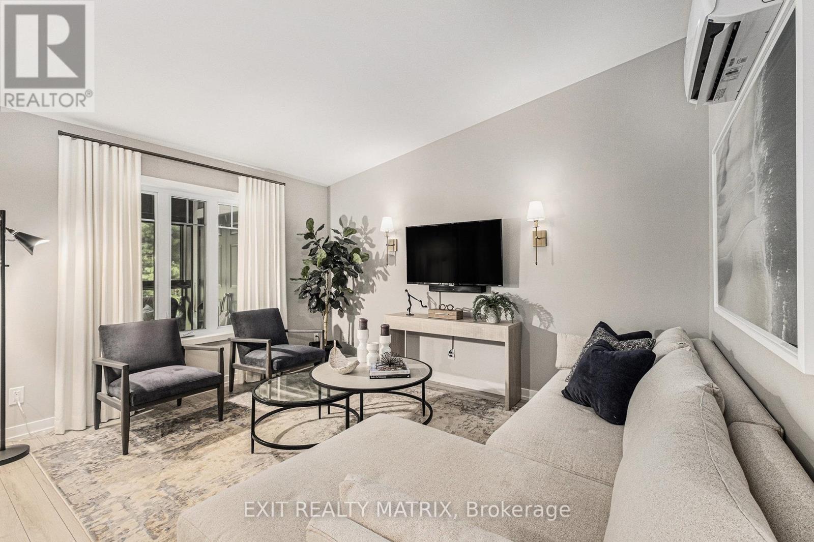 210 - 83 St Moritz Terrace, Russell, Ontario  K0A 1W0 - Photo 3 - X12392391