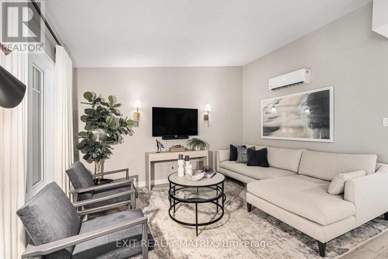 210 - 83 St Moritz Terrace, Russell, Ontario  K0A 1W0 - Photo 4 - X12392391