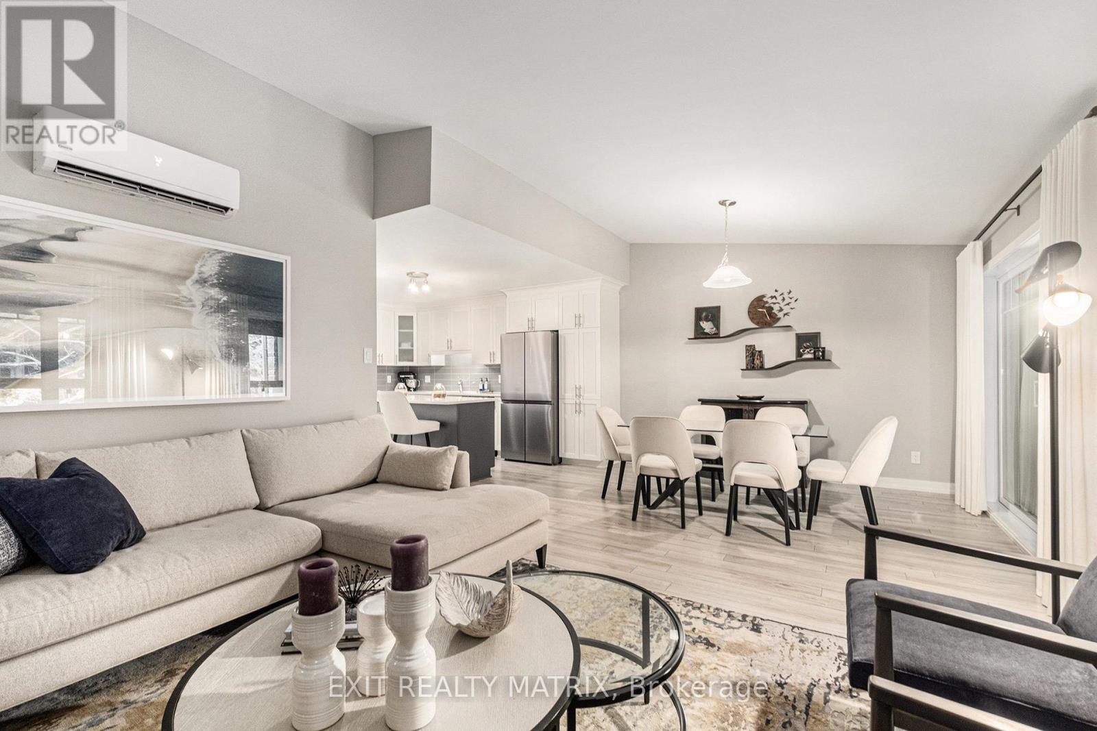 210 - 83 St Moritz Terrace, Russell, Ontario  K0A 1W0 - Photo 6 - X12392391