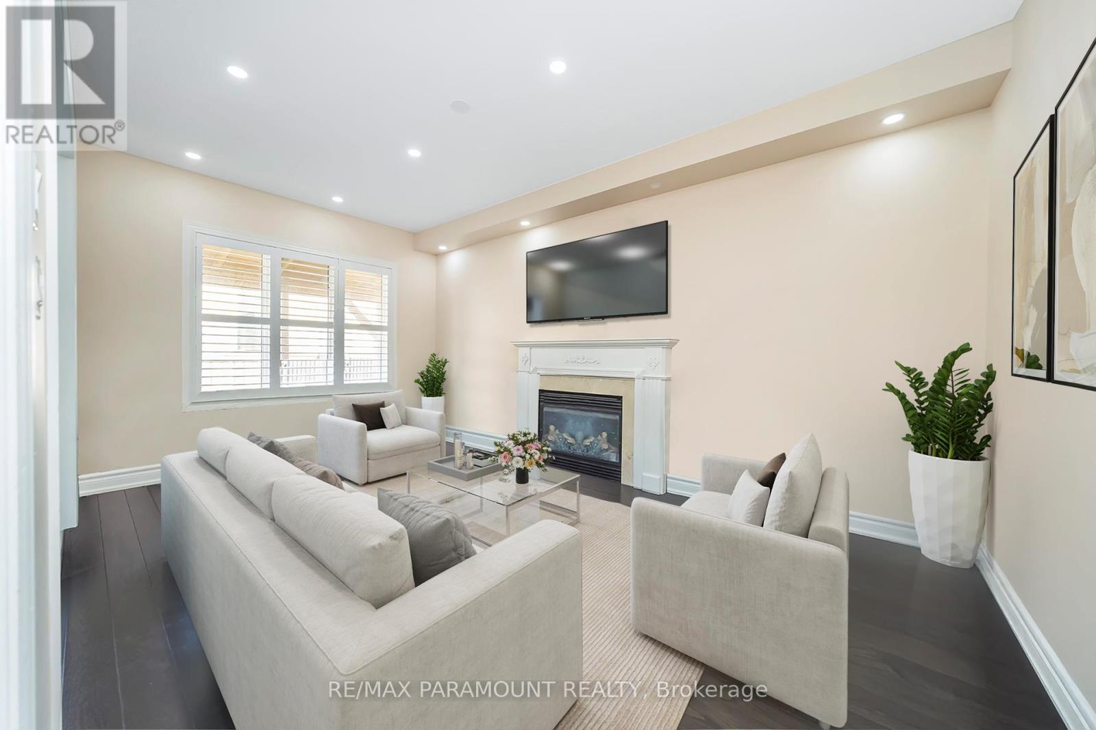 Property at 11 MOONLAND ROAD image 3