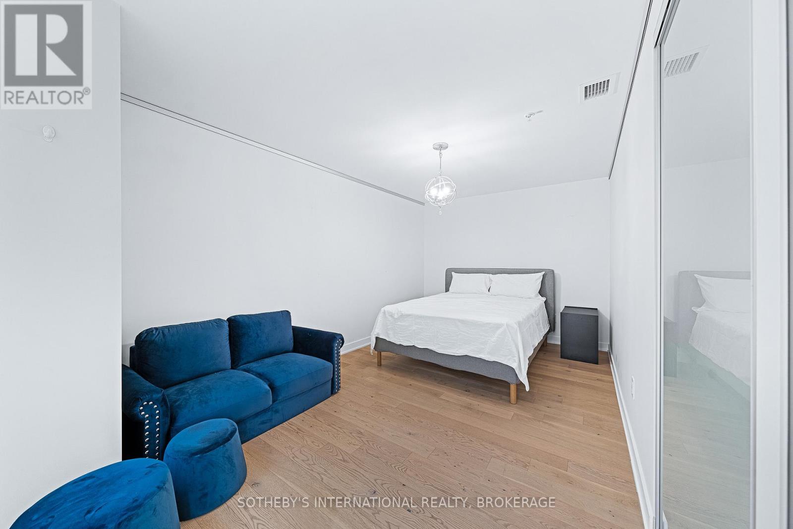 212 - 629 King Street W, Toronto, Ontario  M5V 0G9 - Photo 11 - C12392519