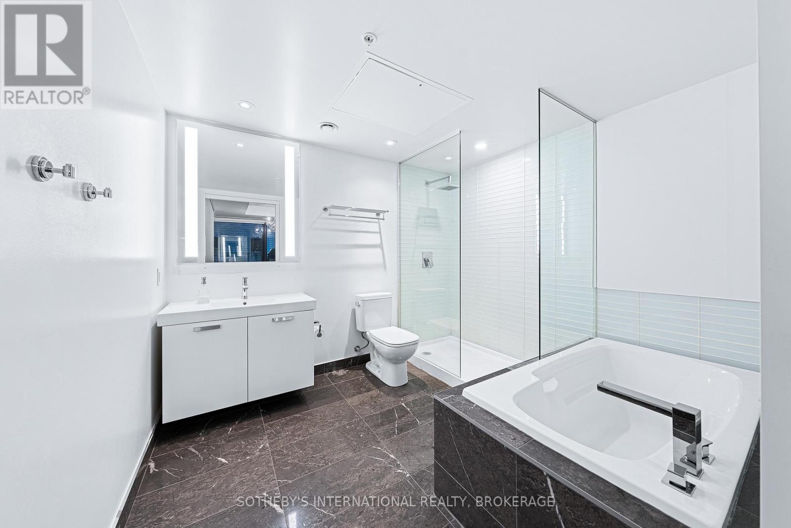 212 - 629 King Street W, Toronto, Ontario  M5V 0G9 - Photo 22 - C12392519
