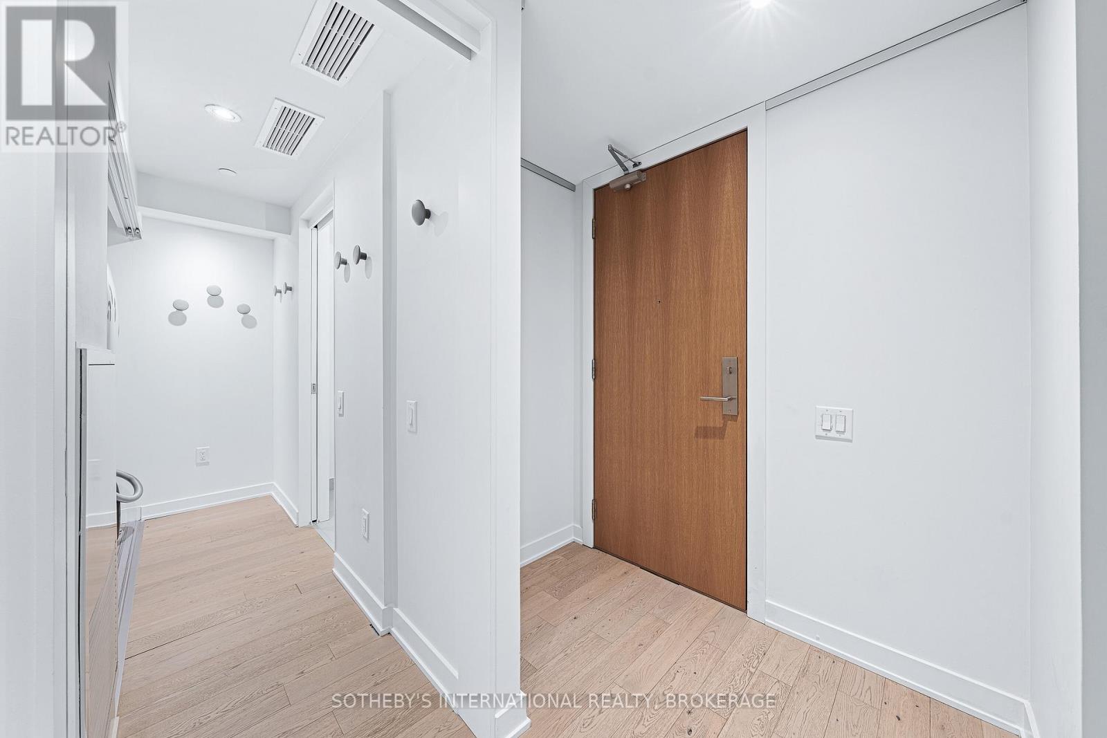 212 - 629 King Street W, Toronto, Ontario  M5V 0G9 - Photo 6 - C12392519