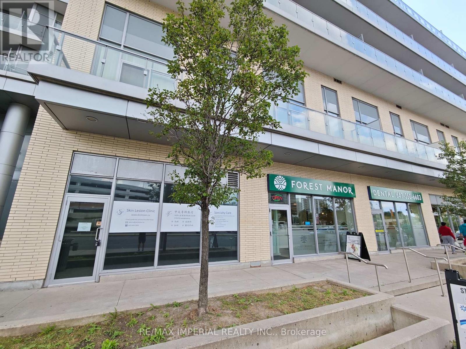 4 - 70 Forest Manor Road, Toronto, Ontario  M2J 1M6 - Photo 4 - C12392306
