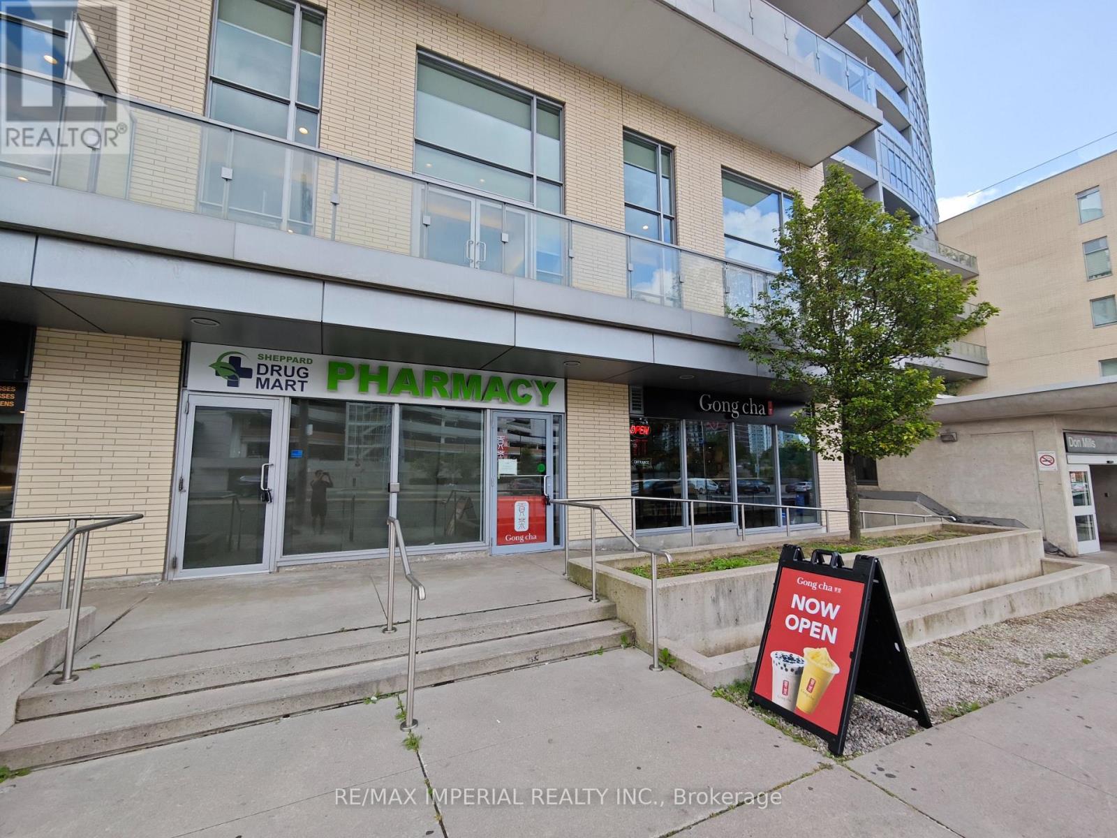 4 - 70 Forest Manor Road, Toronto, Ontario  M2J 1M6 - Photo 6 - C12392306