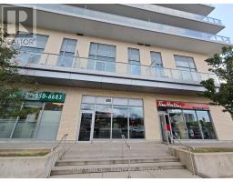 4 - 70 FOREST MANOR ROAD, Toronto, Ontario
