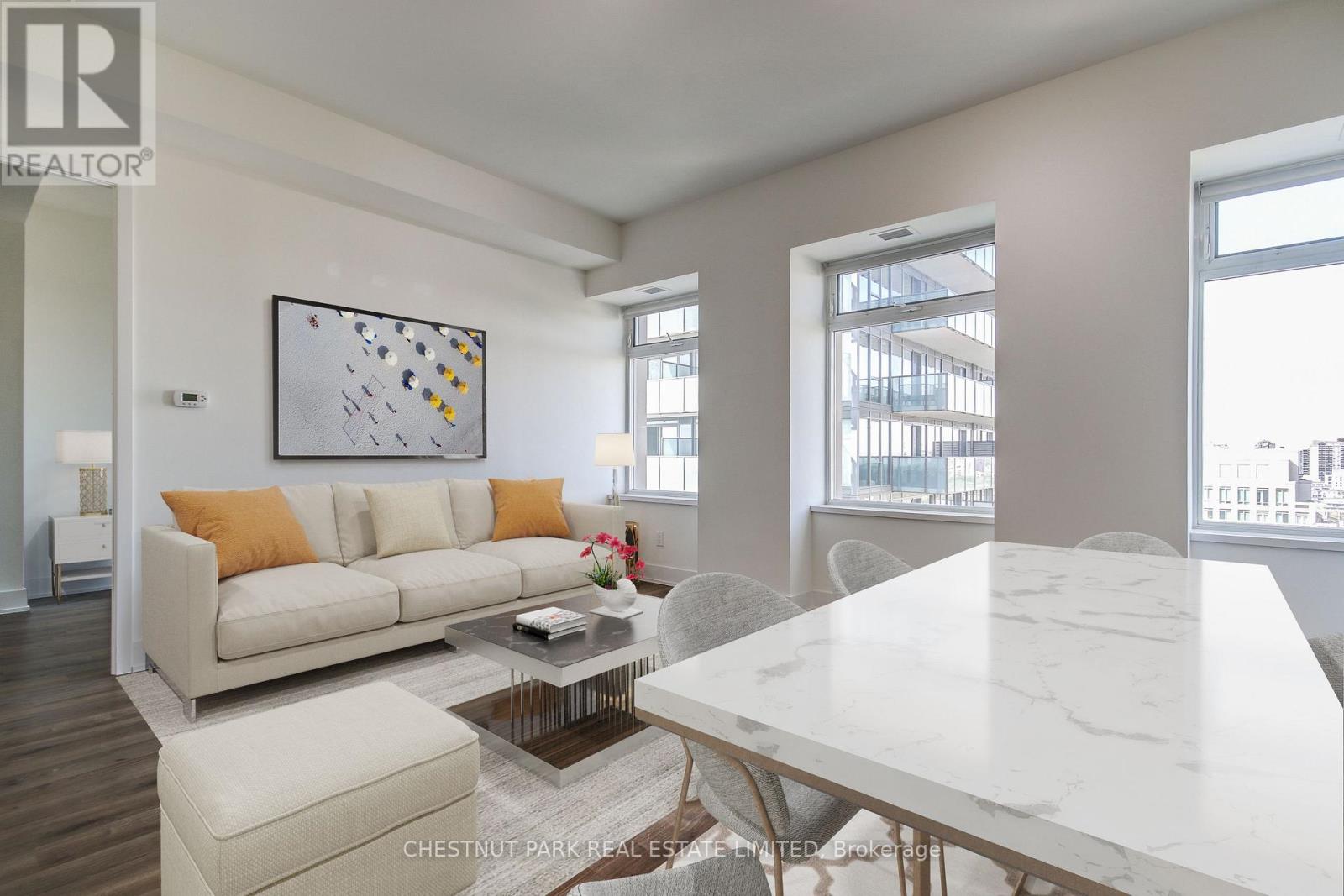 1820 - 111 St Clair Avenue W, Toronto (Yonge-St. Clair), Ontario  M4V 1N5 - Photo 10 - C12392334