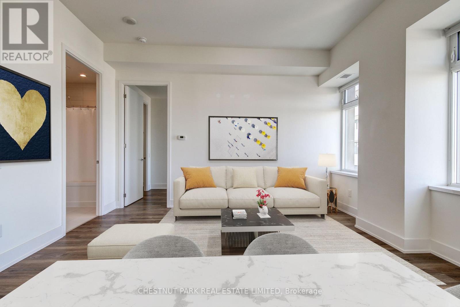 1820 - 111 St Clair Avenue W, Toronto (Yonge-St. Clair), Ontario  M4V 1N5 - Photo 11 - C12392334