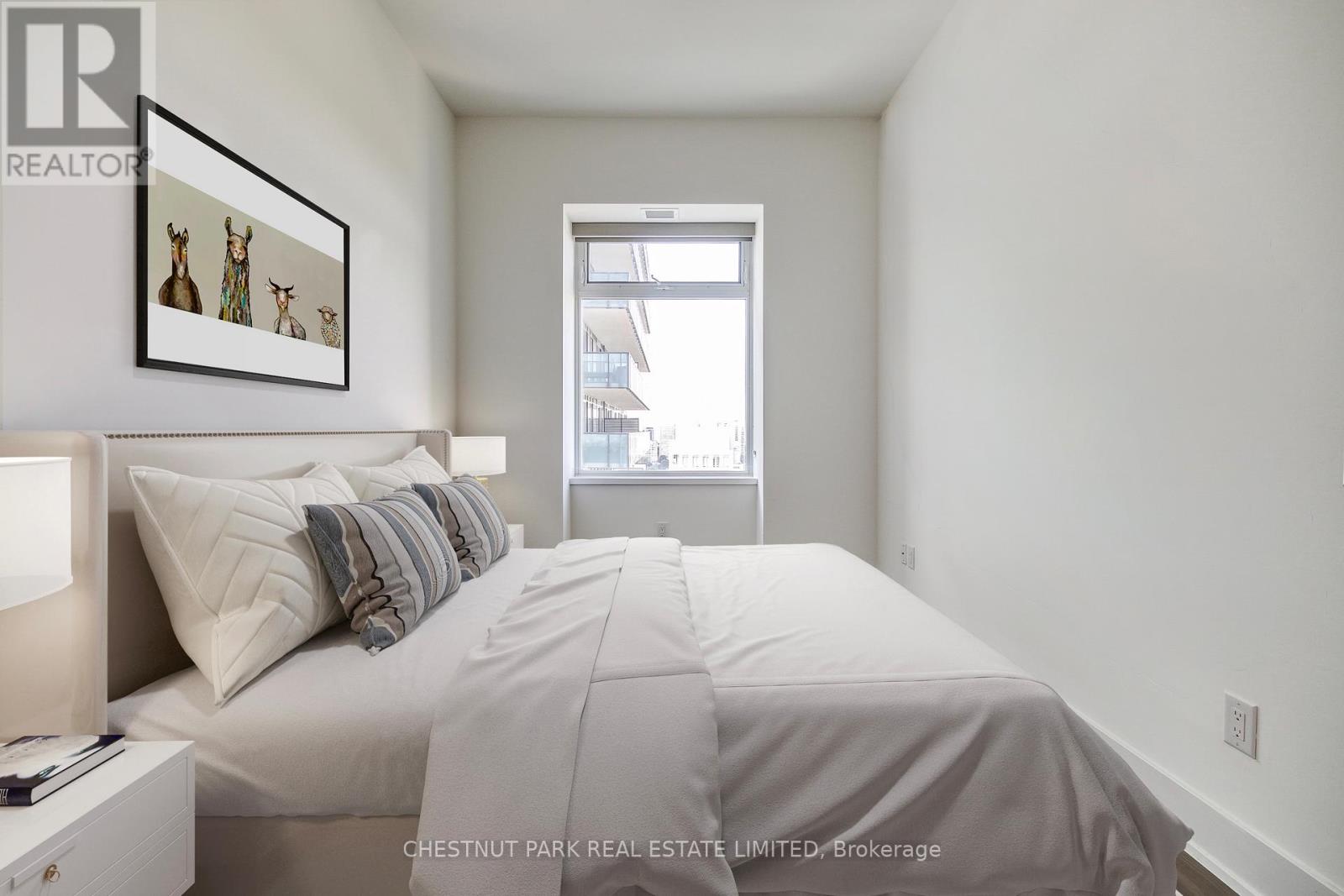 1820 - 111 St Clair Avenue W, Toronto (Yonge-St. Clair), Ontario  M4V 1N5 - Photo 14 - C12392334