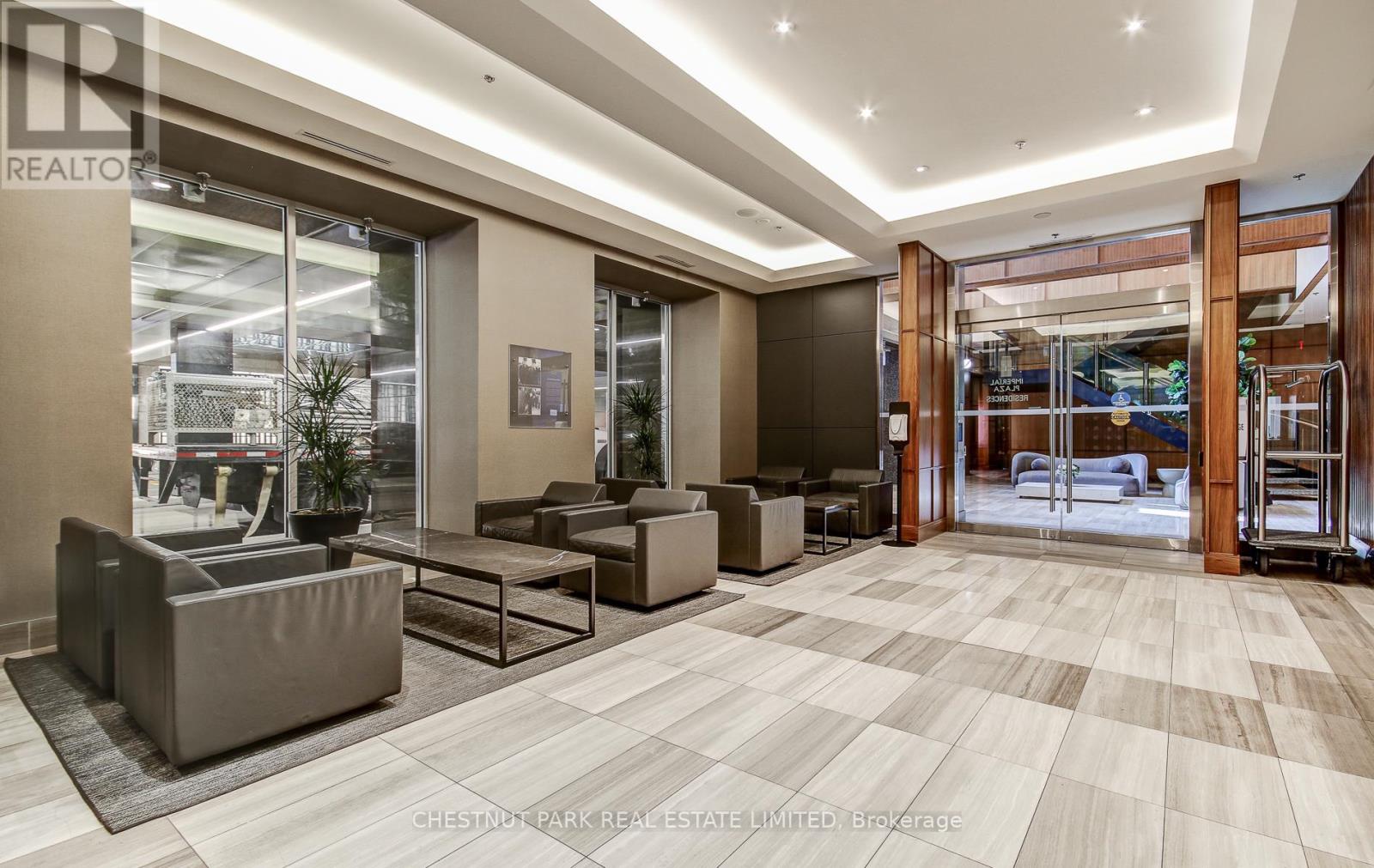 1820 - 111 St Clair Avenue W, Toronto (Yonge-St. Clair), Ontario  M4V 1N5 - Photo 21 - C12392334