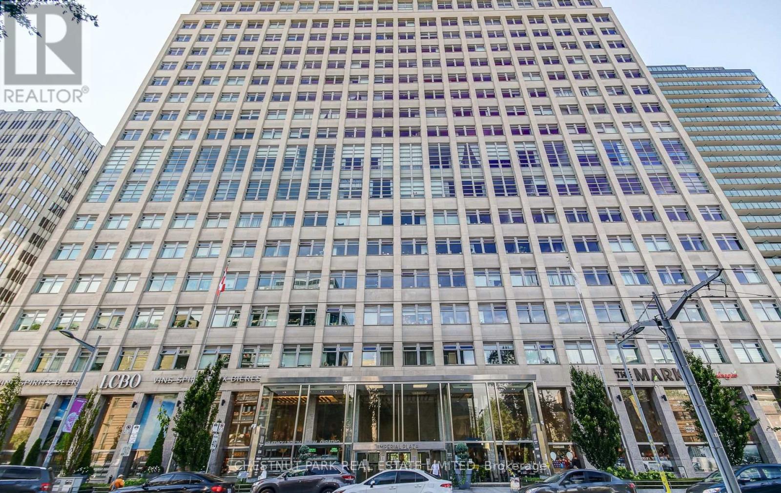 1820 - 111 St Clair Avenue W, Toronto (Yonge-St. Clair), Ontario  M4V 1N5 - Photo 30 - C12392334