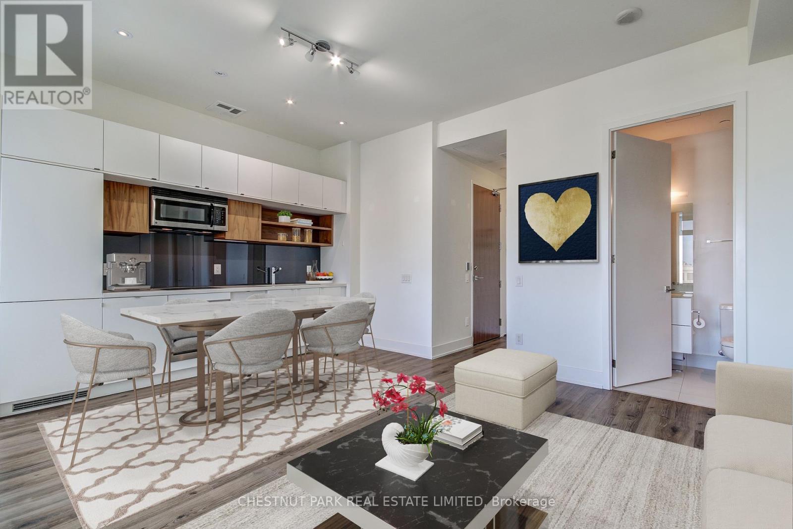 1820 - 111 St Clair Avenue W, Toronto (Yonge-St. Clair), Ontario  M4V 1N5 - Photo 6 - C12392334