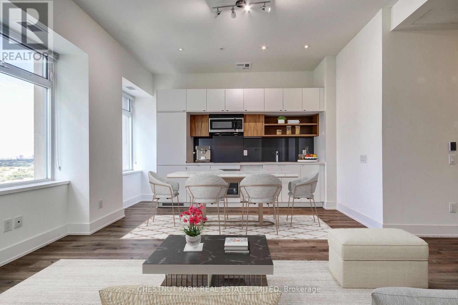 1820 - 111 St Clair Avenue W, Toronto (Yonge-St. Clair), Ontario  M4V 1N5 - Photo 7 - C12392334