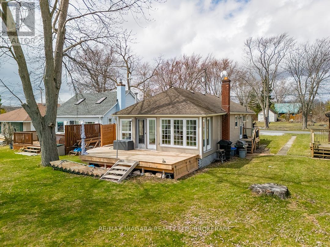 11161 Churchill Avenue, Wainfleet, Ontario  L0S 1V0 - Photo 2 - X12392490
