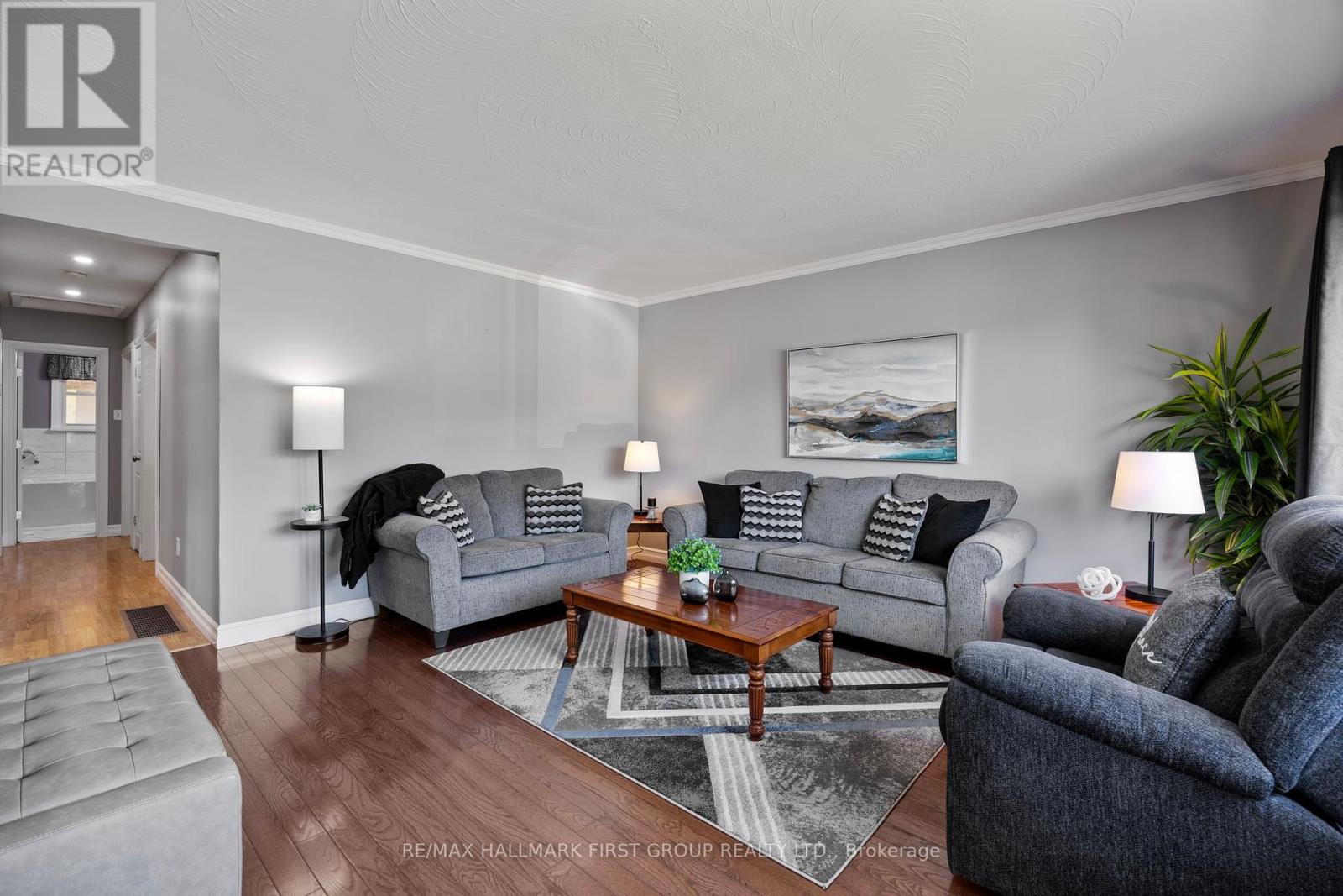 924 Mccullough Drive, Whitby, Ontario  L1N 1C6 - Photo 10 - E12392503