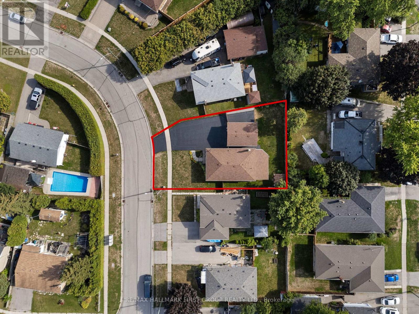 924 Mccullough Drive, Whitby, Ontario  L1N 1C6 - Photo 3 - E12392503