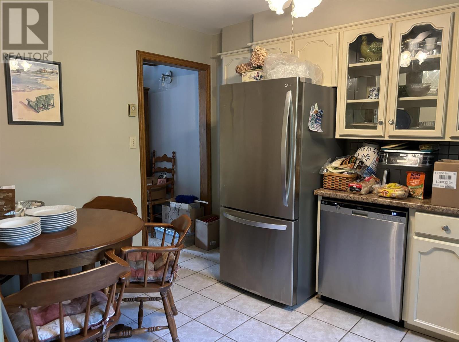 104 Pointe Louise Dr, Sault Ste. Marie, Ontario  P6A 5K6 - Photo 10 - SM252547