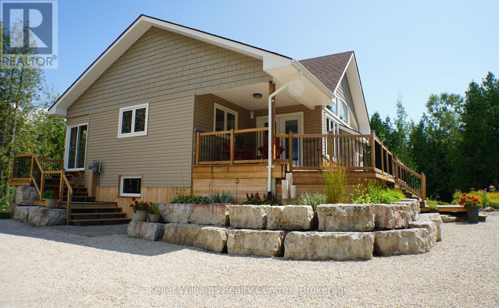502180 Grey Road 1, Georgian Bluffs, Ontario  N0H 2T0 - Photo 8 - X12346903