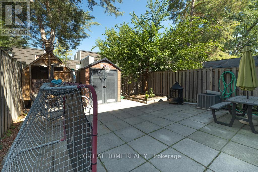 13 - 23 Four Winds Drive, Toronto, Ontario  M3J 1K7 - Photo 19 - W12392375