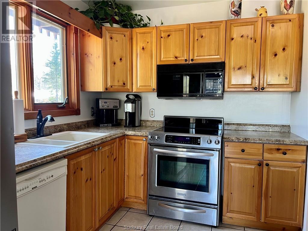 2526 B Highway 535, St. Charles, Ontario  P0M 2W0 - Photo 10 - 2124628