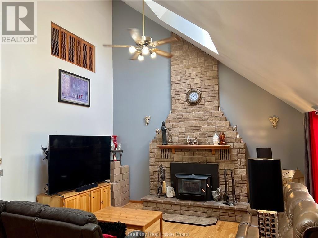 2526 B Highway 535, St. Charles, Ontario  P0M 2W0 - Photo 27 - 2124628