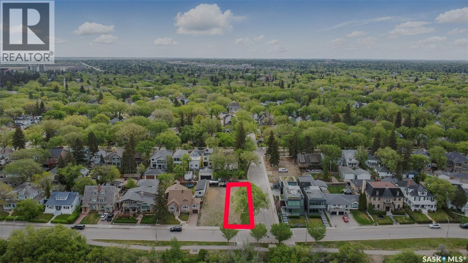 702 Saskatchewan Crescent E, Saskatoon, Saskatchewan  S7N 0L2 - Photo 6 - SK012750