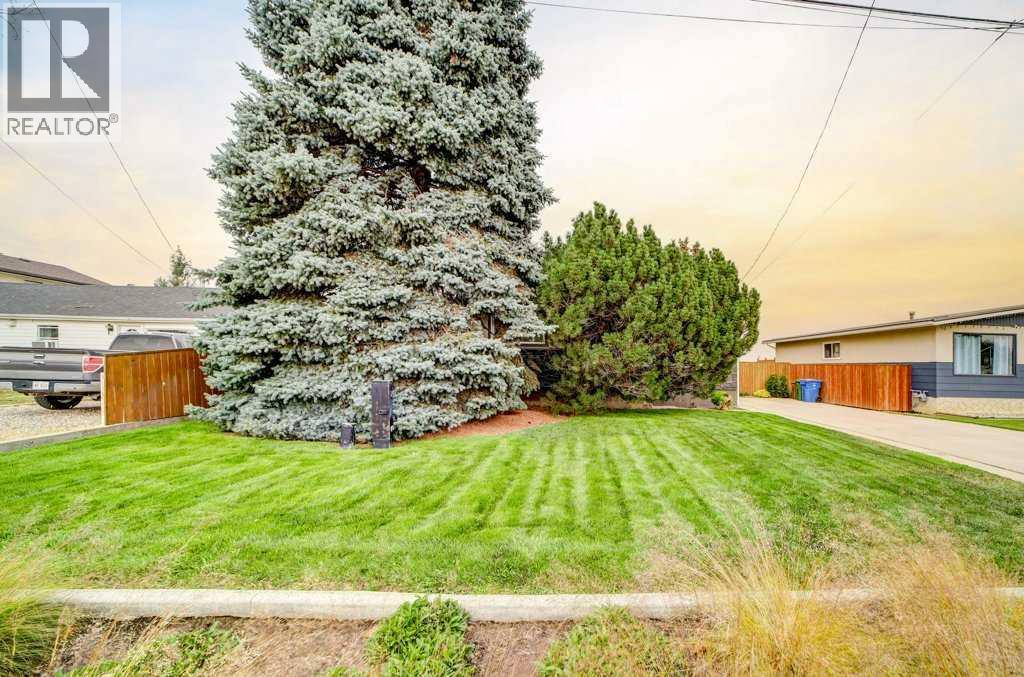 Property at 5307 62 Avenue image 3