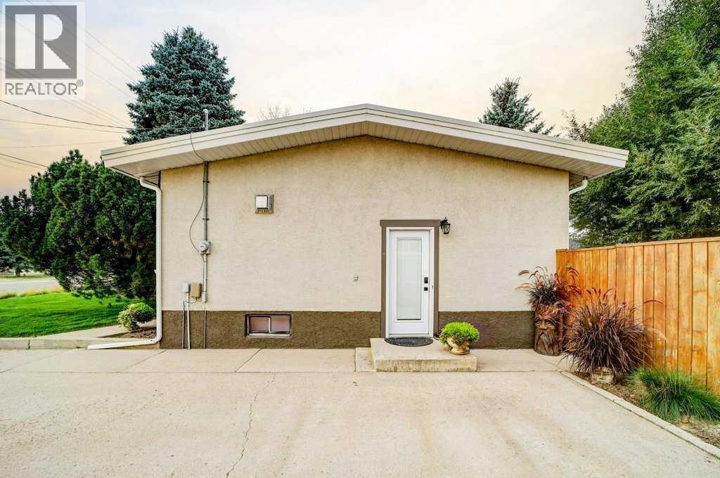 Property at 5307 62 Avenue image 4
