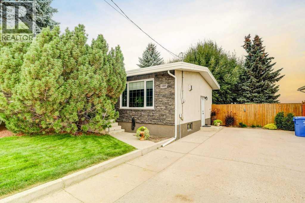 Property at 5307 62 Avenue image 1