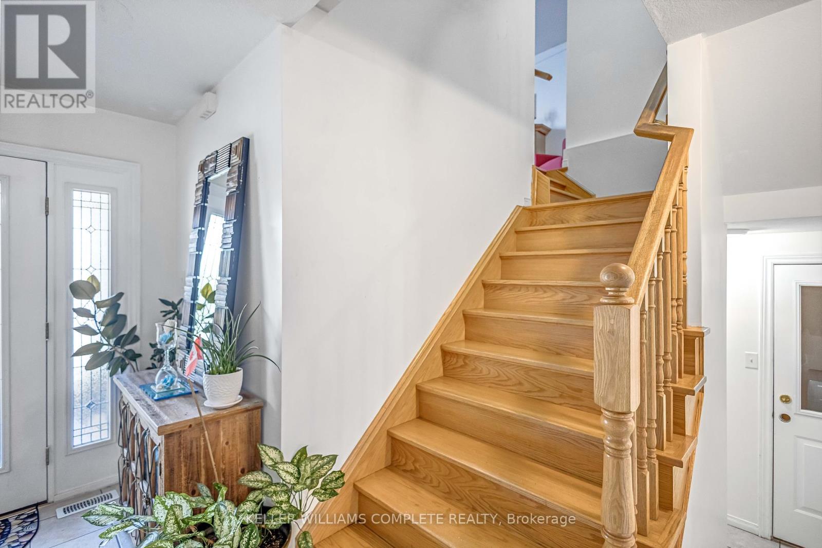 16 Jessica Street, Hamilton (Chappel), Ontario  L8W 4A3 - Photo 17 - X12392366