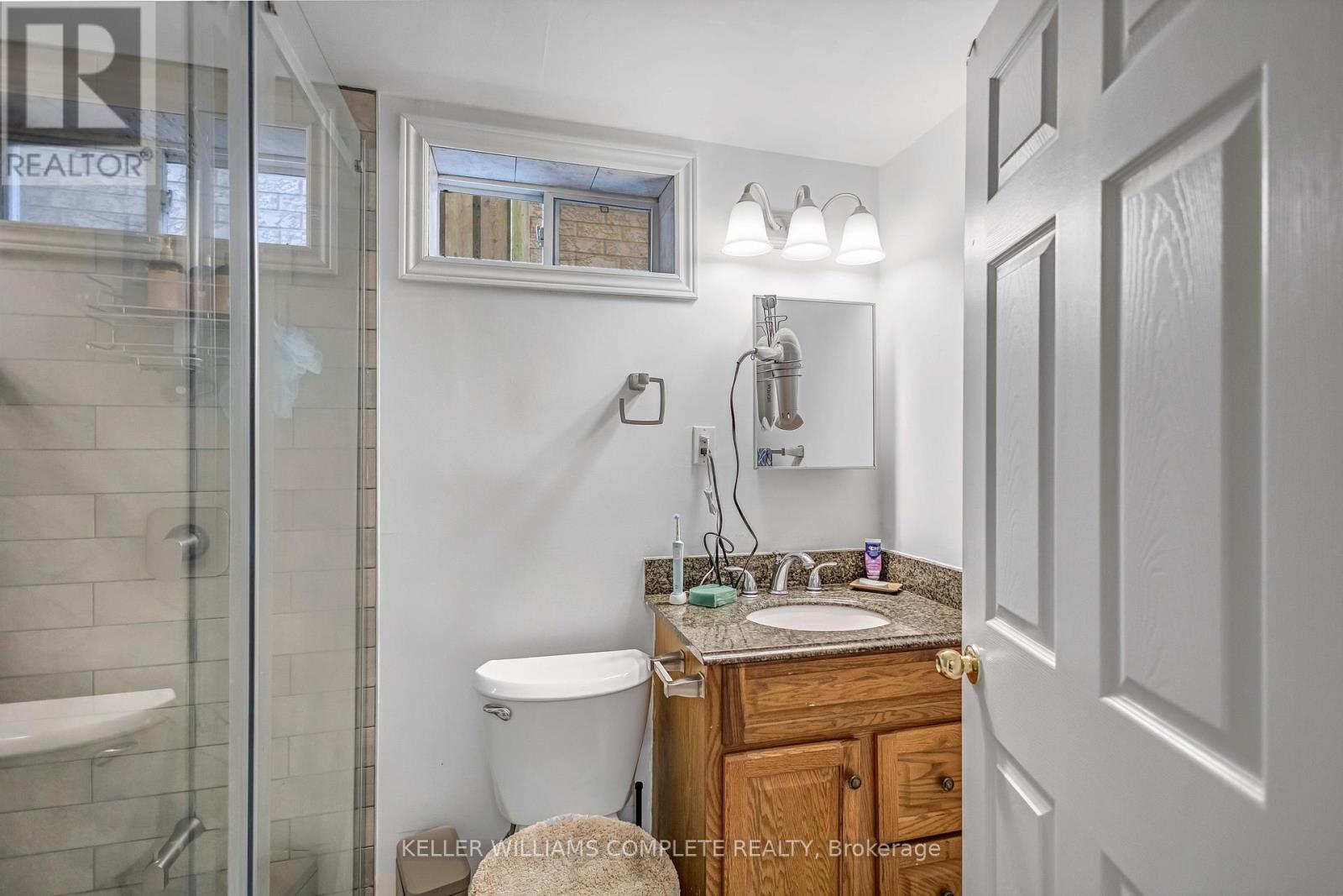16 Jessica Street, Hamilton (Chappel), Ontario  L8W 4A3 - Photo 36 - X12392366