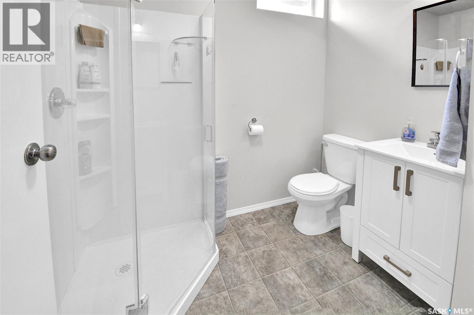 2938 Eastview, Saskatoon, Saskatchewan  S7J 3H9 - Photo 24 - SK017904