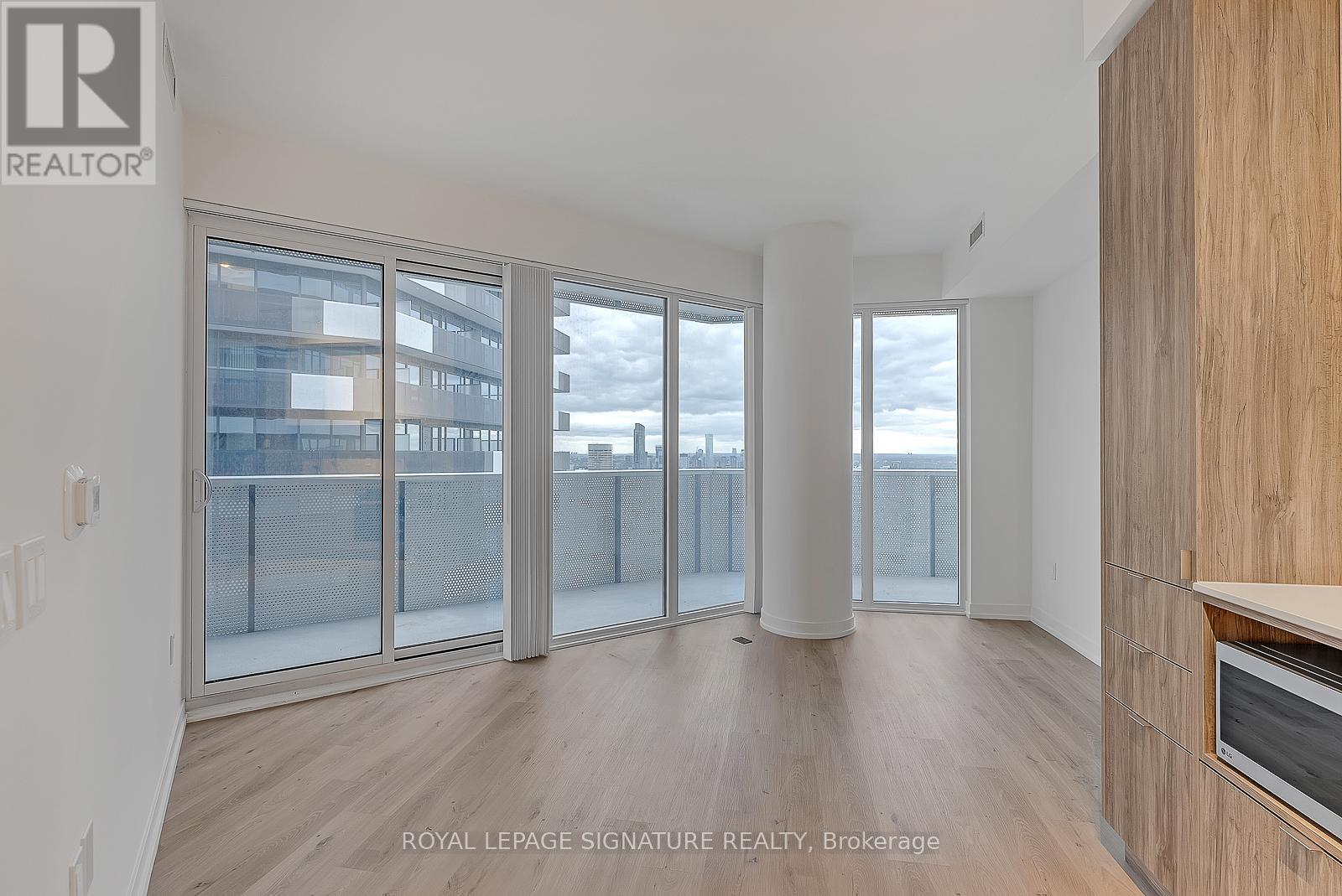 7312 - 138 Downes Street, Toronto, Ontario  M5E 0E4 - Photo 10 - C12392416