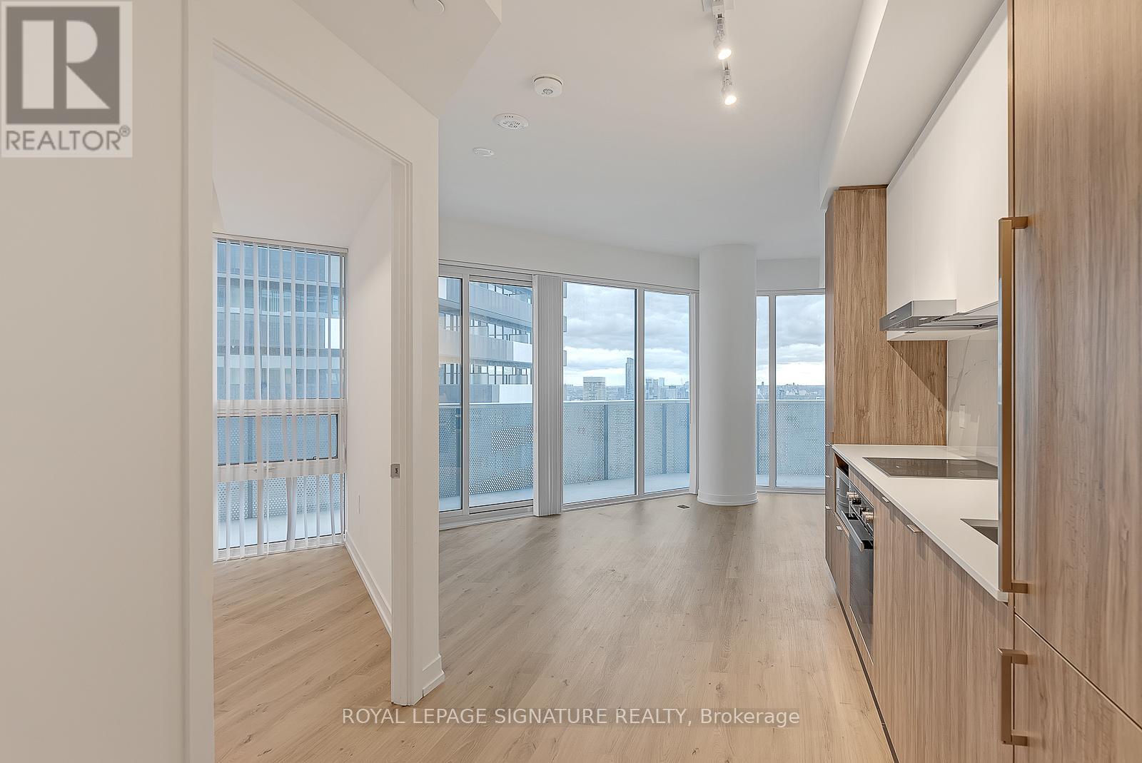 7312 - 138 Downes Street, Toronto, Ontario  M5E 0E4 - Photo 13 - C12392416