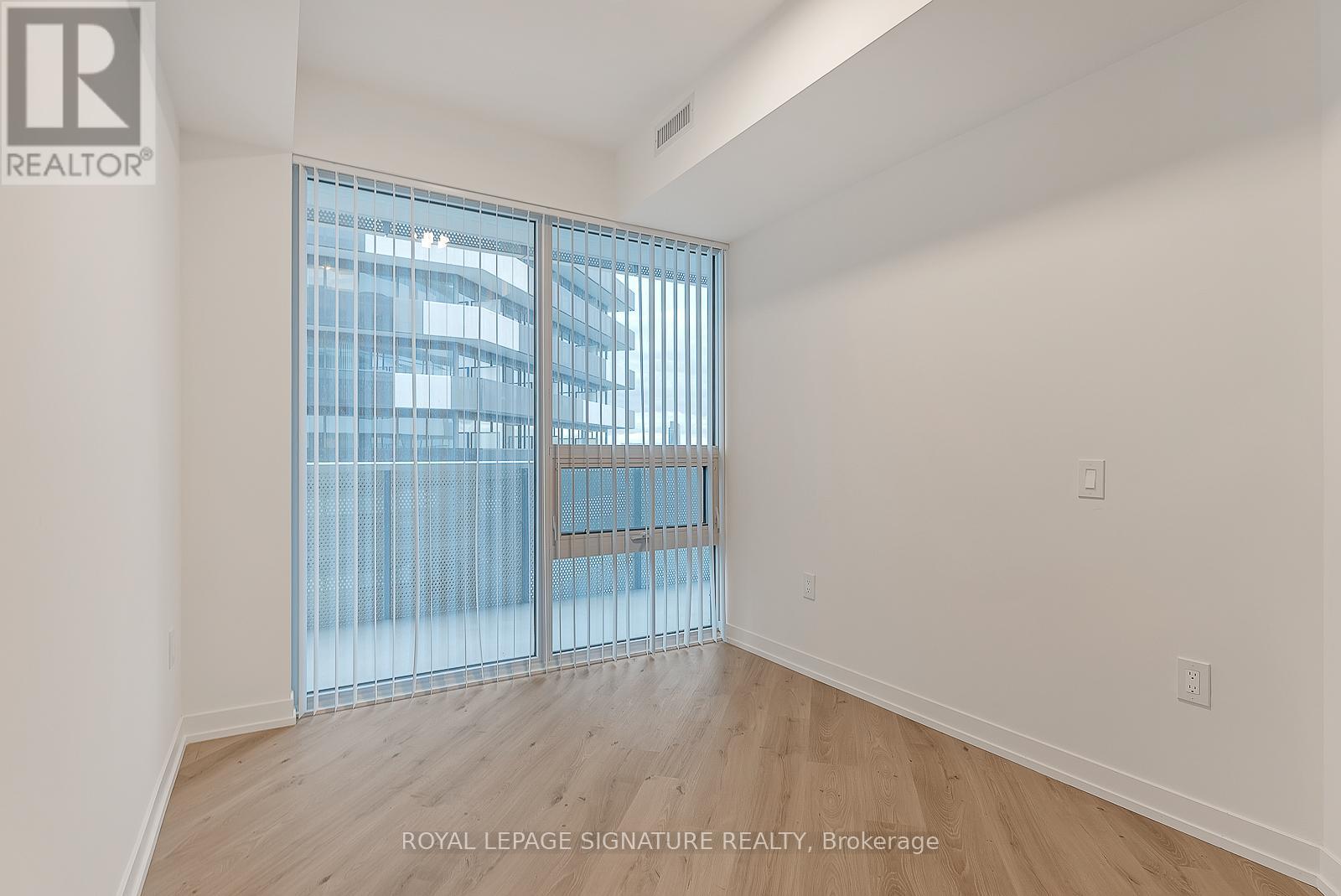 7312 - 138 Downes Street, Toronto, Ontario  M5E 0E4 - Photo 17 - C12392416
